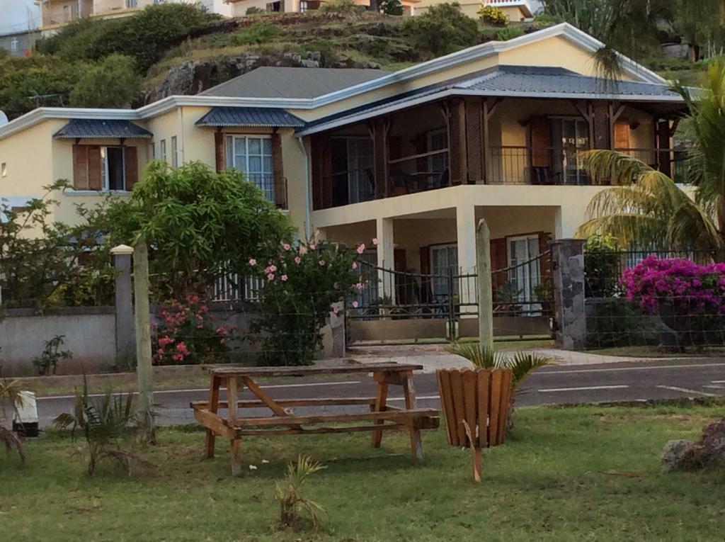 The Beach House Rodrigues Bambou エクステリア 写真